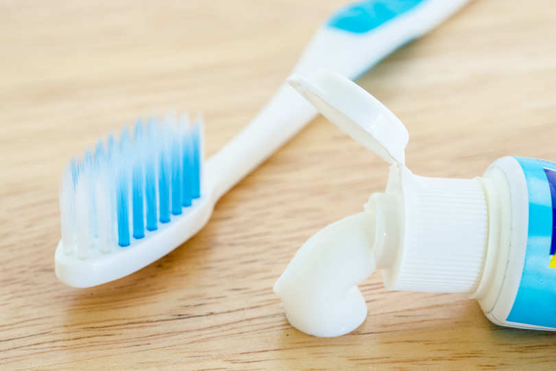 Зубная паста с фтором: польза и вред